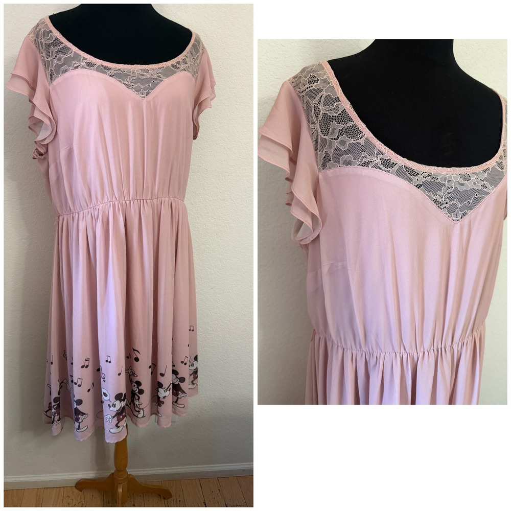 Torrid Disney Mickey Minnie Mouse Lace Yoke Flutter Sleeve Midi Dress Plus 2 2X - Picture 2 of 9